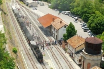 Circulations de la locomotive E327 et E 211