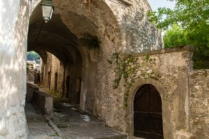 “Annot, histoire d’une petite cité fortifiée” – Visite guidée flash